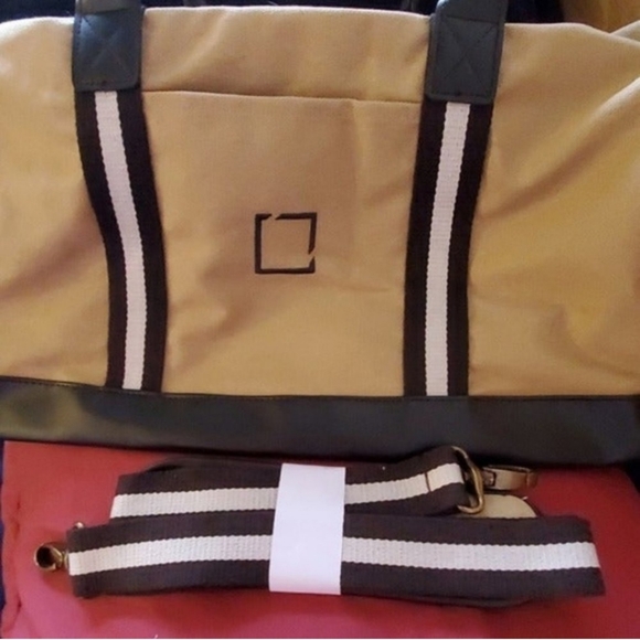 Heritage Supply Company Duffel Bag - Picture 8 of 15